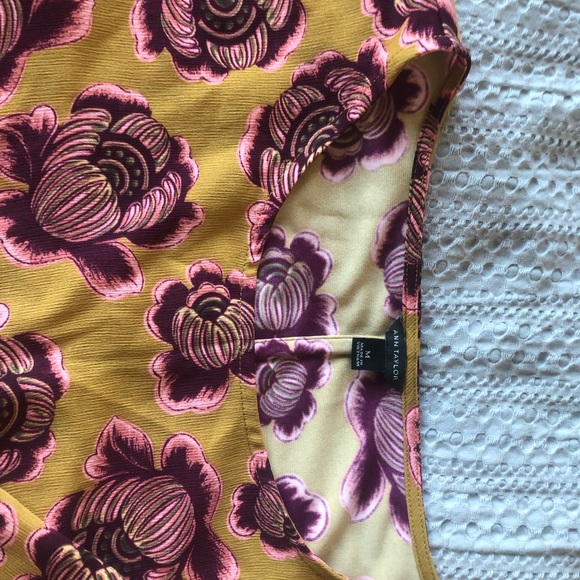 Ann Taylor Mustard Bubble Sleeve Top - Picture 4 of 4